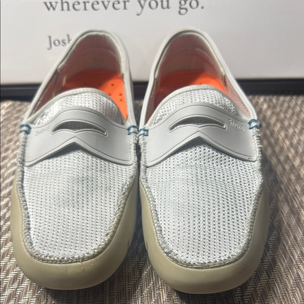 Swims White and Gray Loafers Slip-Ons Men’s SZ 8 Box1